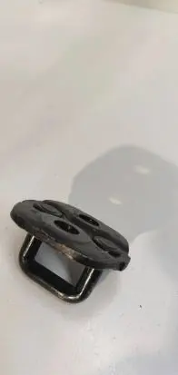 Nissan Juke I F15 Rear door lock loop/hook striker 