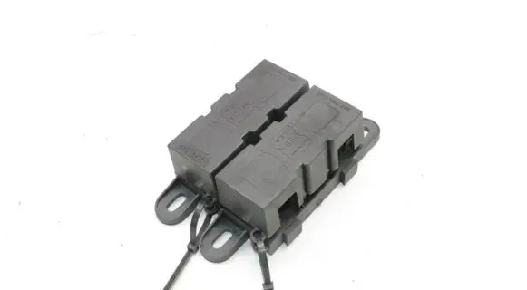Jaguar XK8 - XKR Fuse box set LJE2850AA
