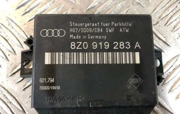 Audi A4 S4 B6 8E 8H Parking PDC control unit/module 8Z0919283A H02SD09C84