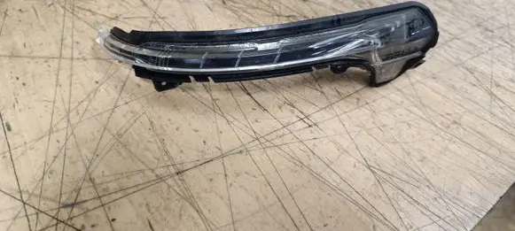 Audi A6 S6 C7 4G Mirror indicator light 4G5949101A