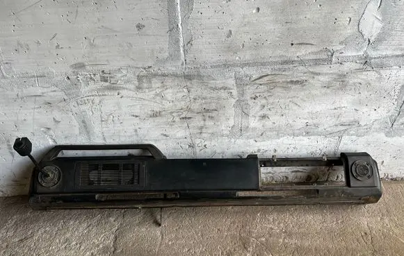 Mercedes-Benz G W460 Dashboard