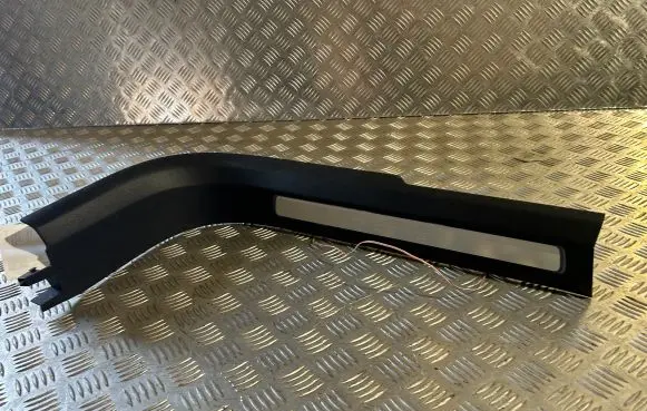 Volvo XC90 Front sill trim cover 31363642