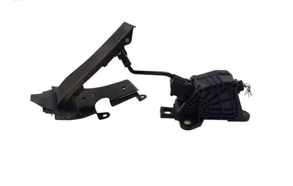 Honda Accord Accelerator throttle pedal 1988007730