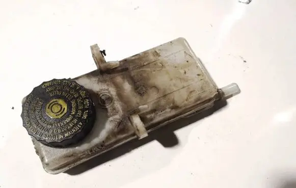 Citroen C4 I Brake fluid reservoir 0204051329 968093158000