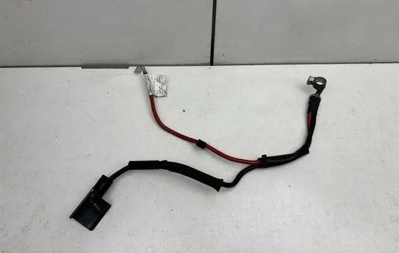 Positive cable (battery)