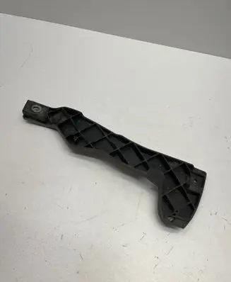 Audi A4 S4 B7 8E 8H Front bumper mounting bracket 8E0807203B