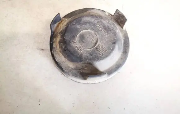 Volkswagen PASSAT B5 Headlight/headlamp dust cover 147969