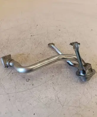 Toyota Hilux (N140, N150, N160, N170) Oil sump strainer pipe