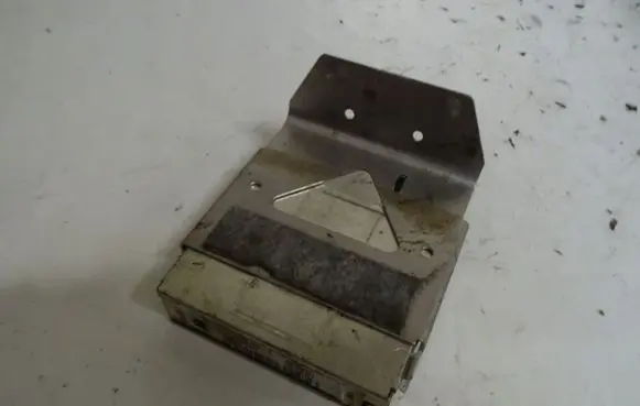 Audi A8 S8 D2 4D Engine control unit/module 4D0907409B