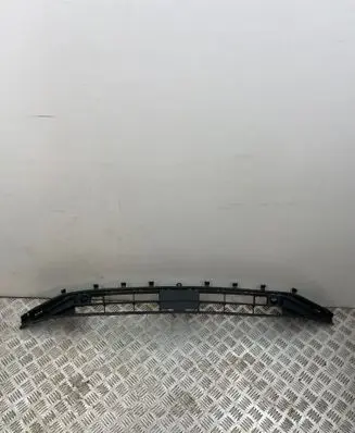 Ford Focus Front bumper lower grill JX7B17K945A1