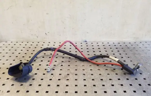 Volkswagen Tiguan Positive cable (battery) 5N0971228