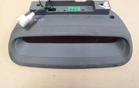 Hyundai Santa Fe Third/center stoplight 92750260