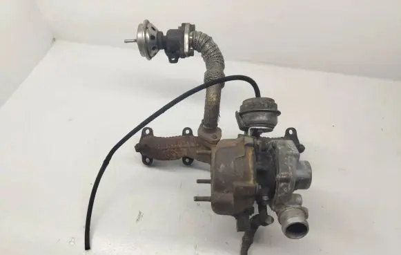 Audi A4 S4 B5 8D Turbo 028145702H 8409911