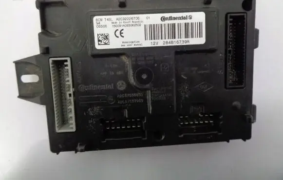 Renault Clio IV Comfort/convenience module 284B16739R