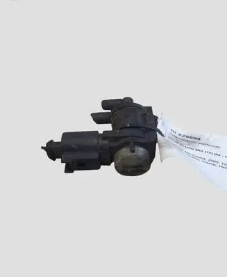 Skoda Octavia Mk2 (1Z) Turbo solenoid valve 1K0906283