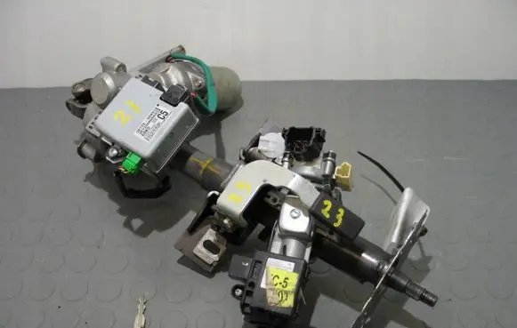Suzuki Alto Steering wheel axle Array