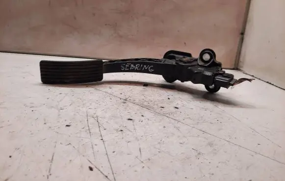 Chrysler Sebring (JS) Accelerator throttle pedal 04891585AB 4497554423 06314AAB