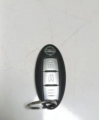 Nissan Qashqai Ignition key/card 2012DJ6167 S180144102