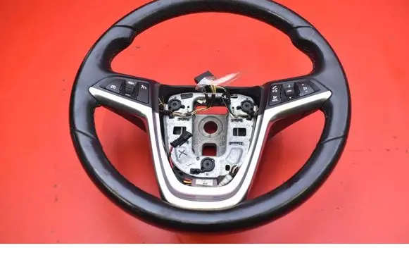 Opel Astra J Steering wheel 13351025