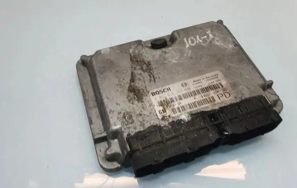 Opel Zafira A Engine control unit/module 24417169 0281010268