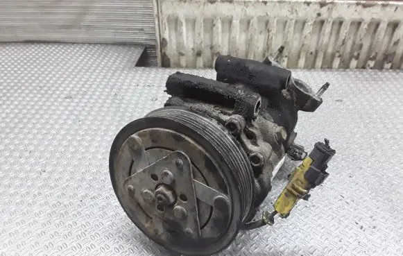 Citroen C4 I Air conditioning (A/C) compressor (pump) 9651910980