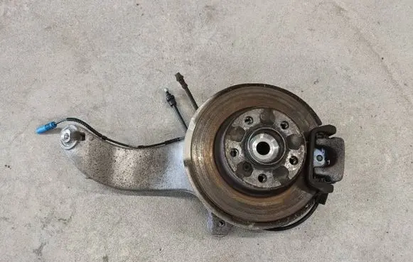 Mini Cooper Countryman R60 Rear wheel hub 9805657 9813212