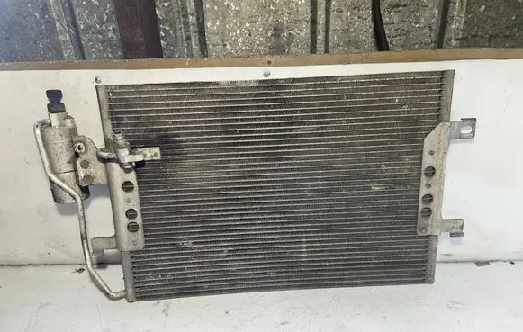Mercedes-Benz A W168 A/C cooling radiator (condenser) A1685001154