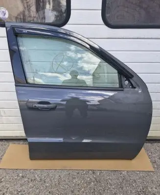 Dodge Durango Front door