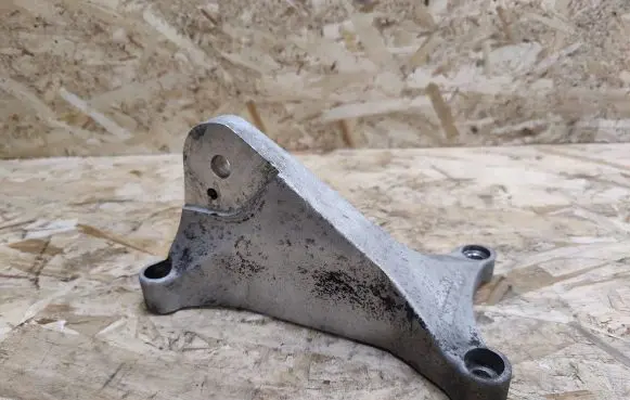 Maserati GranTurismo Gearbox mounting bracket 220636