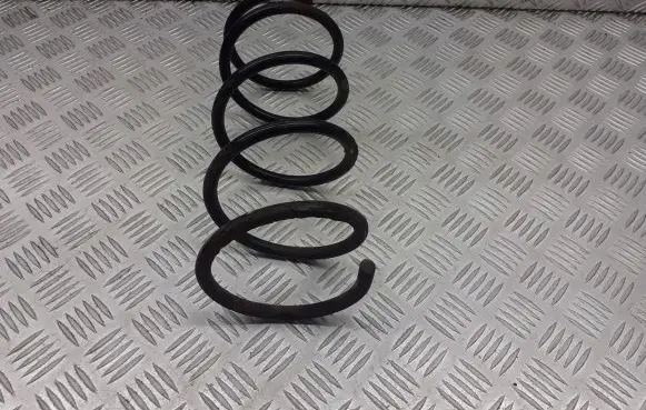 Suzuki Alto Front coil spring