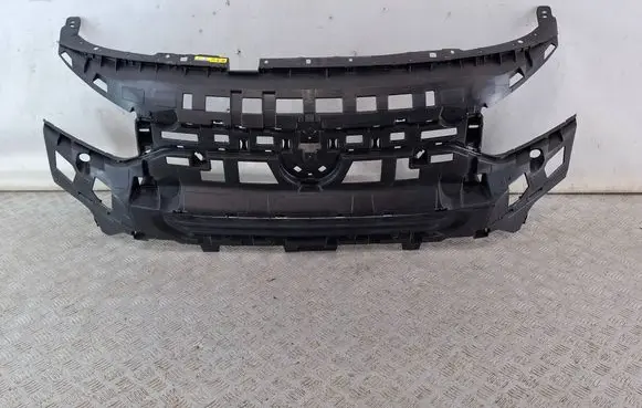 Peugeot Partner III Front bumper mounting bracket 9855982080