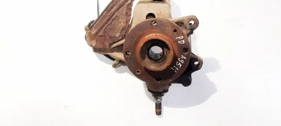 Front wheel hub