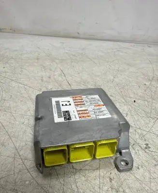 Lexus ES 250 - 300 - 330 Airbag control unit/module 8917033E30