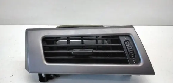 BMW 5 E60 E61 Dashboard side air vent grill/cover trim 6910731