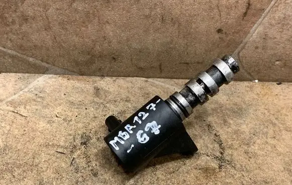 Mercedes-Benz E W213 Camshaft vanos timing valve A6541800415