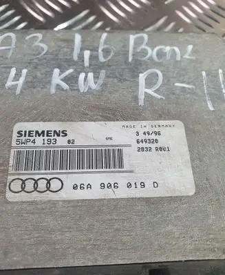 Audi A3 S3 8L Engine control unit/module 060906019D 5WP4193