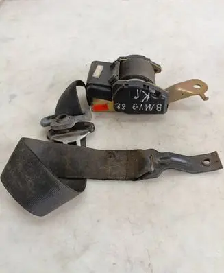 BMW 3 E36 Front seatbelt 1977809 30836300 0420024