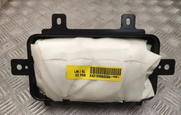 KIA Sportage Passenger airbag