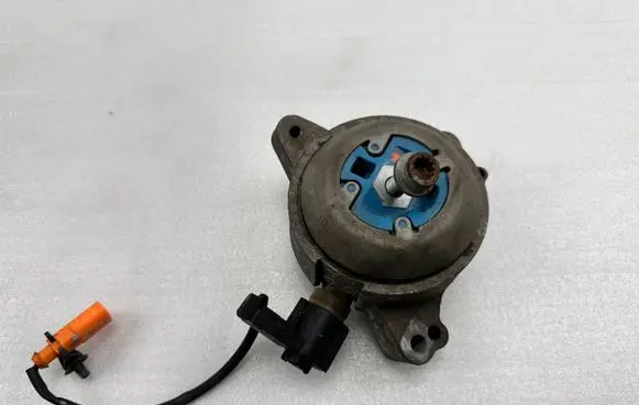 Audi A8 S8 D4 4H Gearbox mount 4H0399151