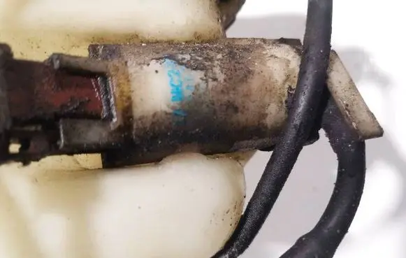 Honda Jazz Windscreen/windshield washer pump