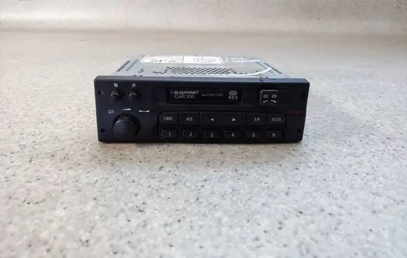 Opel Frontera B Radio/CD/DVD/GPS head unit 90533422