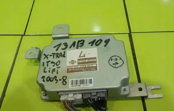 Nissan X-Trail T30 Other control units/modules 31036EQ300 13AB109