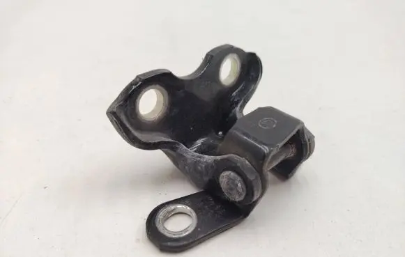 Lexus RX 330 - 350 - 400H Rear door upper hinge