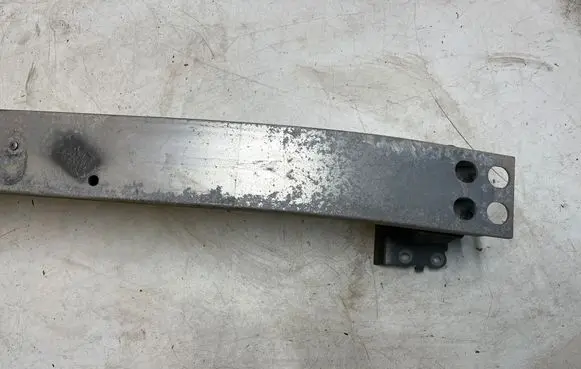 Toyota Corolla Verso AR10 Front bumper cross member