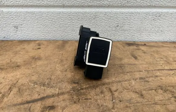 Mercedes-Benz A W168 Throttle position sensor A0135427717 7717 210202