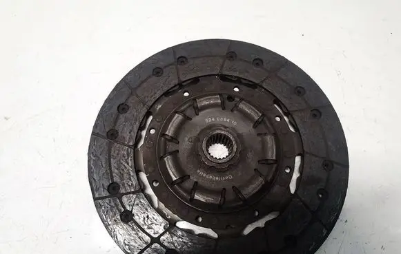 Opel Zafira B Clutch pressure plate 324039410