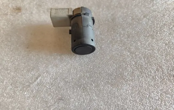 Audi A8 S8 D3 4E Parking PDC sensor 7H0919275