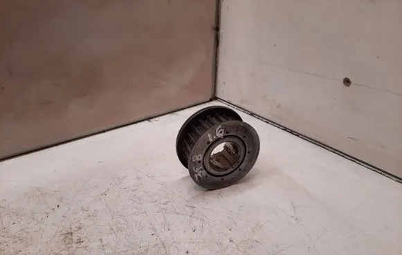 Peugeot 308 Crankshaft pulley