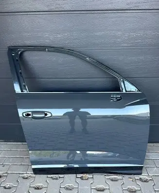 Audi RS Q3 Sportback Door (2 Door Coupe) 