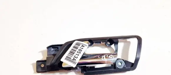 Volkswagen Polo IV 9N3 Rear door interior handle